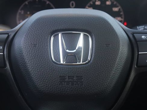 Used 2023 Honda CR-V EX image 8