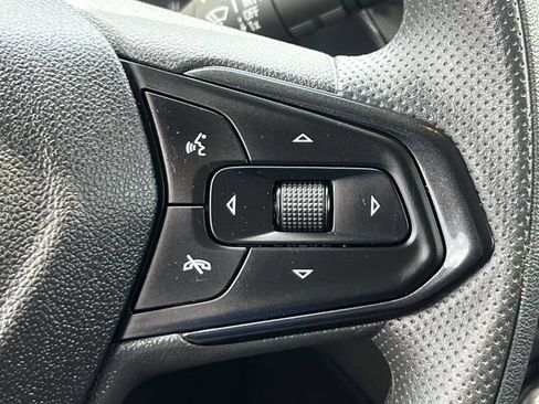 Used 2023 Chevrolet TrailBlazer LT w/ Convenience Package FWD image 24