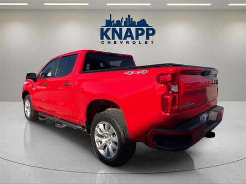 Used 2022 Chevrolet Silverado 1500 Custom image 3