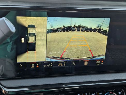 New 2026 GMC Sierra 2500 AT4 w/ AT4 Premium Plus Package image 25