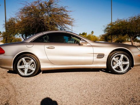 Used 2005 Mercedes-Benz SL 500 image 4