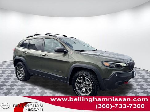 Used 2021 Jeep Cherokee Trailhawk w/ Technology Group AWD/4WD image 1