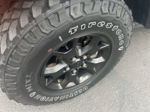 Used 2023 Jeep Wrangler Unlimited w/ Dual Top Group image 14