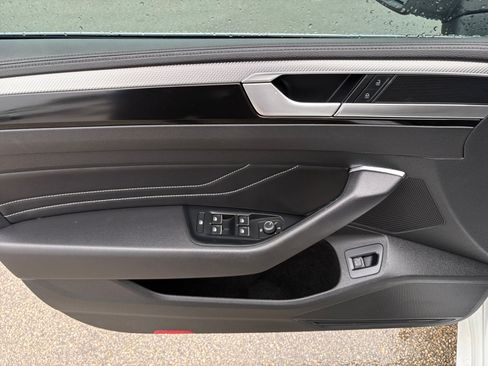 Certified 2022 Volkswagen Arteon SE w/ Arteon MDO Package FWD image 23