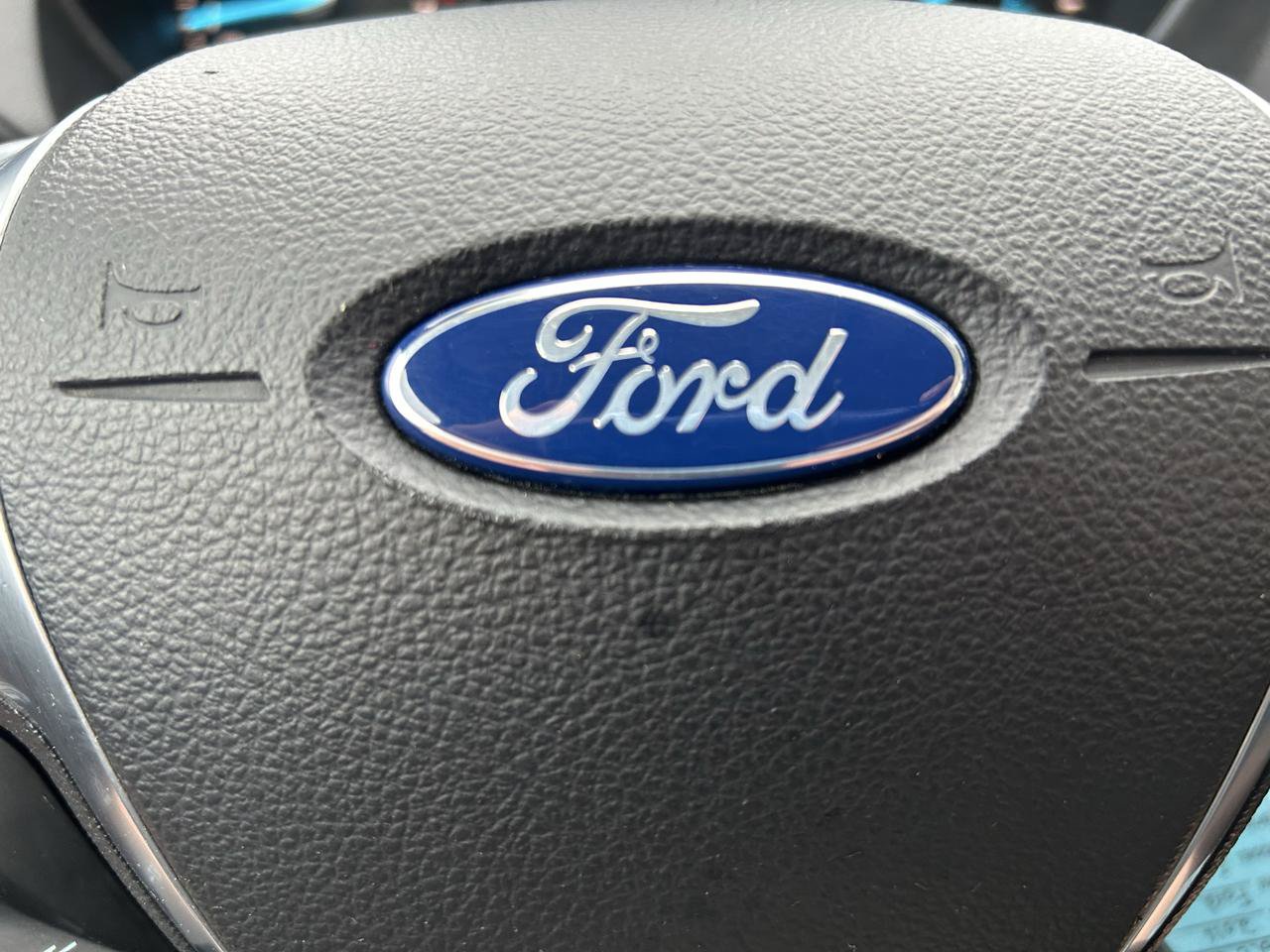 Used 2016 Ford Escape SE w/ Equipment Group 201A FWD image 20