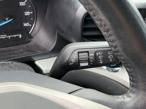 Used 2021 Ford Explorer XLT RWD image 24