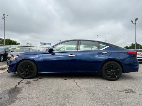 Used 2019 Nissan Altima 2.5 S FWD image 11