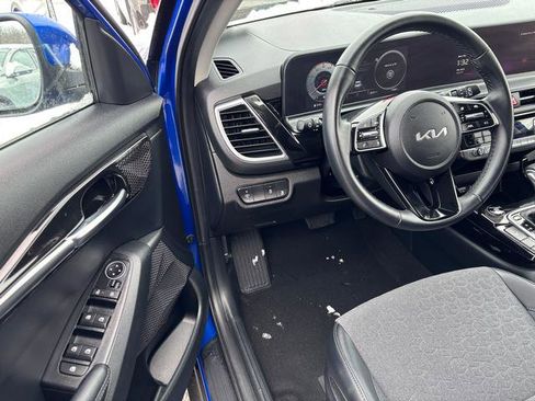 Certified 2024 Kia Seltos S image 10