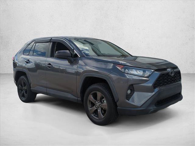 Certified 2022 Toyota RAV4 LE FWD image 3