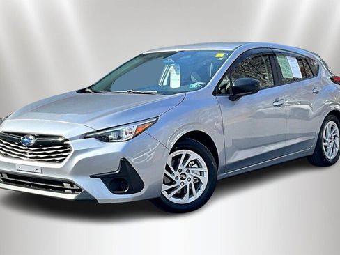 Certified 2025 Subaru Impreza 2.0i image 3