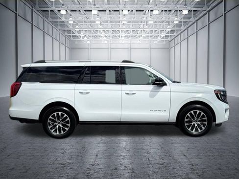 Certified 2025 Ford Expedition Max Platinum AWD/4WD image 5