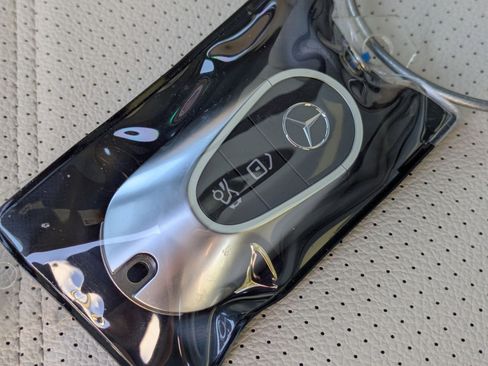 New 2026 Mercedes-Benz GLC 300 300 image 36