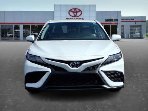 Certified 2023 Toyota Camry SE image 2