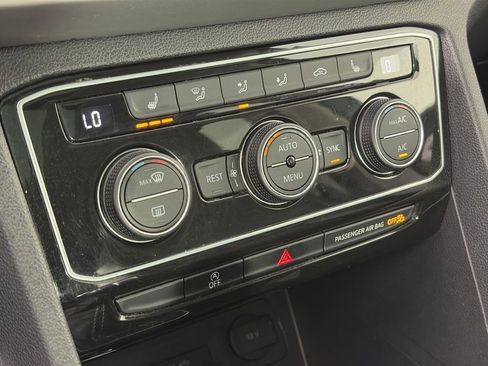 Used 2022 Volkswagen Atlas SE image 21