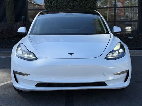 Used 2022 Tesla Model 3 Long Range image 3