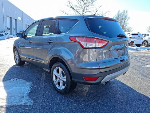 Used 2014 Ford Escape SE image 4