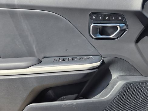 New 2026 Kia K4 GT-Line w/ GT-Line Premium Package FWD image 16