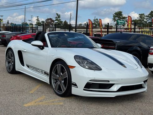 Used 2024 Porsche 718 Boxster w/ Sportdesign Package image 7