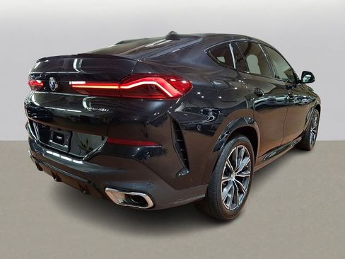 Used 2024 BMW X6 xDrive40i w/ Premium Package image 4