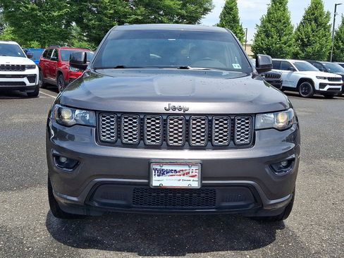 Used 2021 Jeep Grand Cherokee Laredo X AWD/4WD image 8