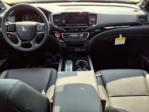 New 2026 Honda Ridgeline Black Edition image 3