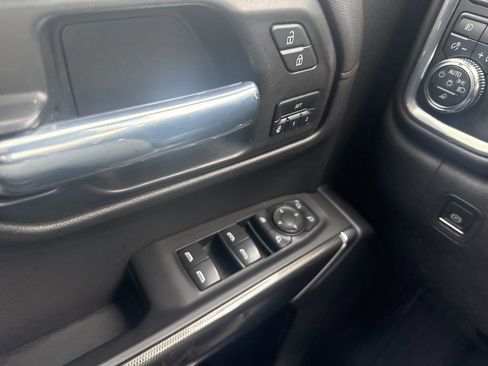 Used 2021 GMC Sierra 1500 AT4 AWD/4WD image 8