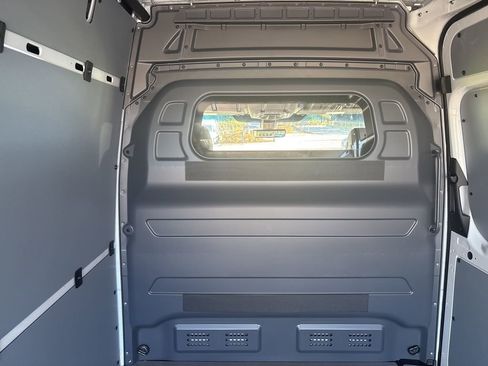 New 2026 Mercedes-Benz Sprinter 2500 image 16