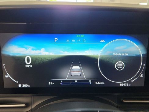 Used 2022 Kia Carnival SX Prestige FWD image 22