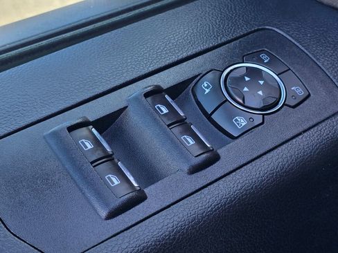 Used 2017 Ford F150 Lariat w/ Equipment Group 502A Luxury image 23