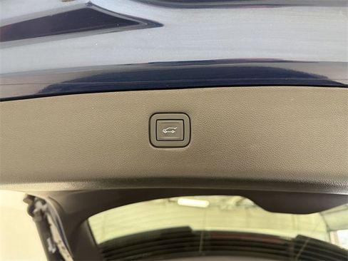 Certified 2023 Chevrolet Blazer LT w/ Convenience Package image 17