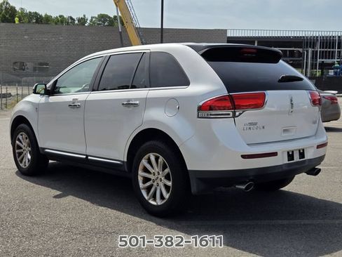 Used 2014 Lincoln MKX FWD w/ Equipment Group 101A image 3