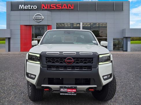 New 2026 Nissan Frontier PRO-4X w/ Tow Package AWD/4WD image 2