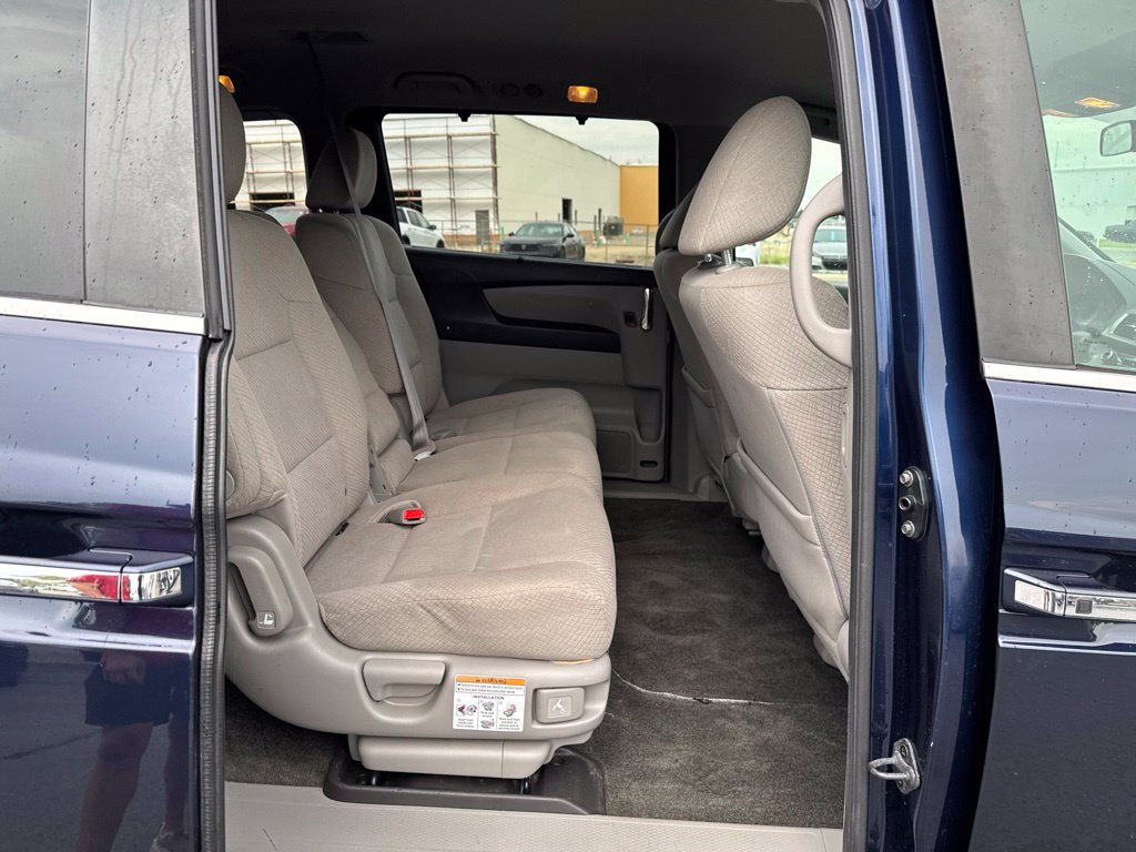 Used 2016 Honda Odyssey EX image 34