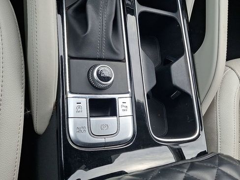 Used 2021 Kia Telluride EX w/ EX Premium Package image 28