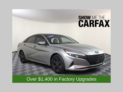 Used 2021 Hyundai Elantra SEL w/ Convenience Package