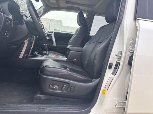 Used 2022 Toyota 4Runner Limited image 9