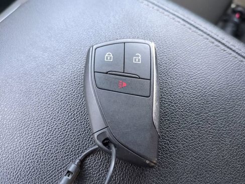 Used 2024 GMC Canyon Elevation RWD image 34