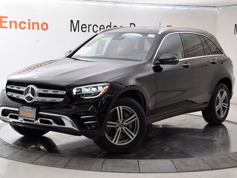 Certified 2022 Mercedes-Benz GLC 300 image 2