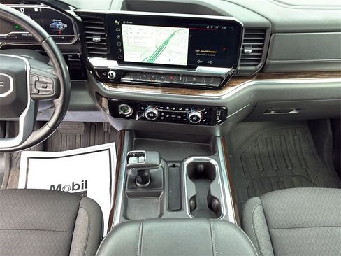 Used 2023 GMC Sierra 1500 Elevation image 32