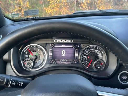 Used 2022 RAM 1500 Big Horn image 25