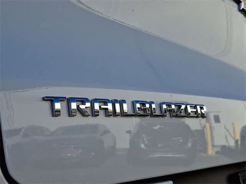 Certified 2023 Chevrolet TrailBlazer ACTIV image 35