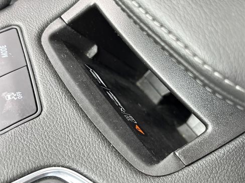 Used 2021 Cadillac XT6 Premium Luxury image 40