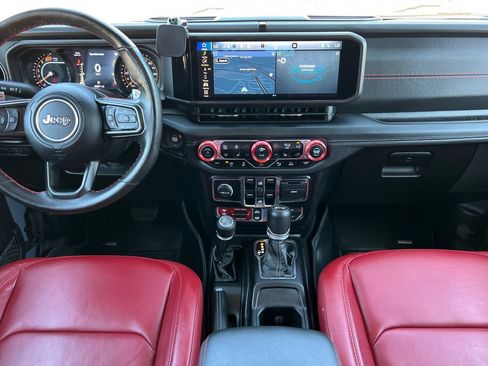 Used 2024 Jeep Wrangler Unlimited Rubicon 392 AWD/4WD image 15