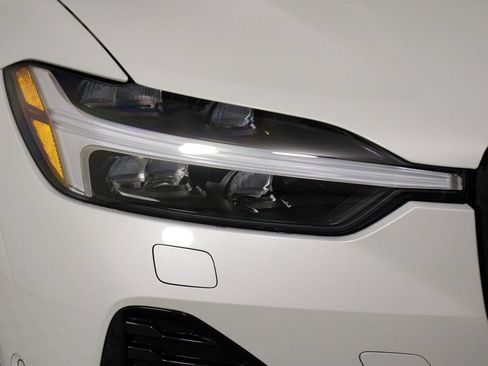 New 2026 Volvo XC60 B5 Ultra w/ Climate Package PRO AWD/4WD image 14