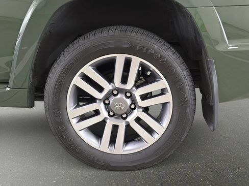 Used 2022 Toyota 4Runner TRD Sport w/ Technology Package RWD image 30