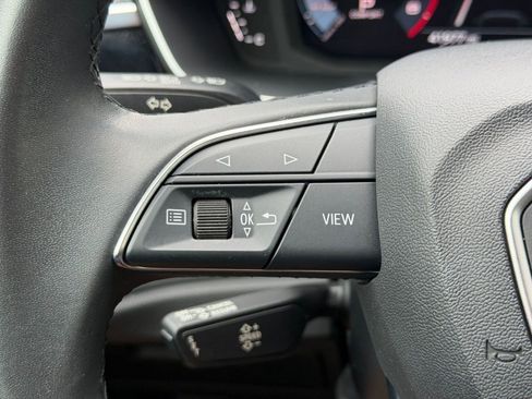 Certified 2023 Audi Q3 2.0T Premium w/ Convenience Package AWD/4WD image 17