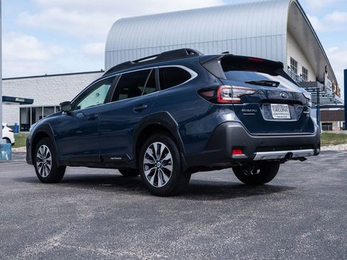 Used 2024 Subaru Outback Limited XT image 9