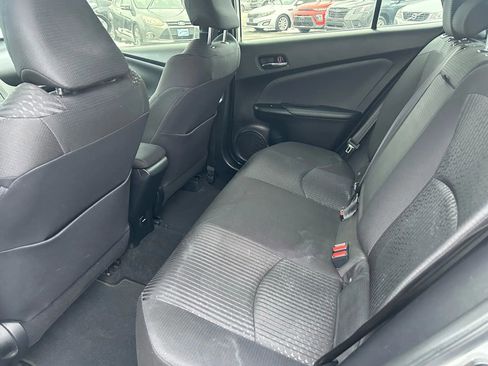 Used 2016 Toyota Prius Two image 20