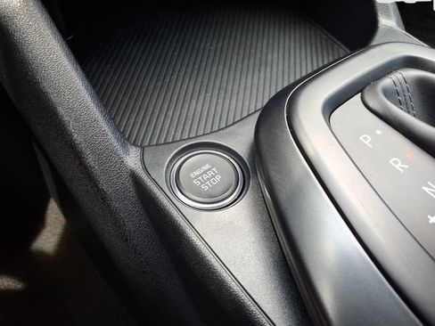 Used 2025 Kia K4 FWD image 23