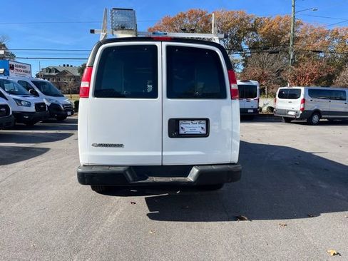Used 2019 Chevrolet Express 2500 Extended w/ Driver Convenience Package RWD image 10